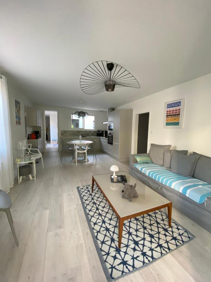 Calme et ensoleillée Maison au pied de la plage entre St Palais sur Mer et Royan Vaux-sur-Mer Extérieur photo