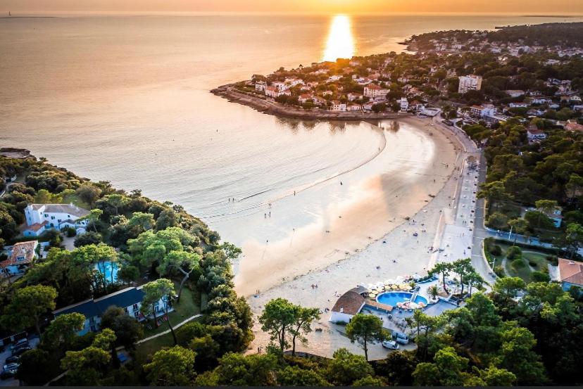 Calme et ensoleillée Maison au pied de la plage entre St Palais sur Mer et Royan Vaux-sur-Mer Extérieur photo
